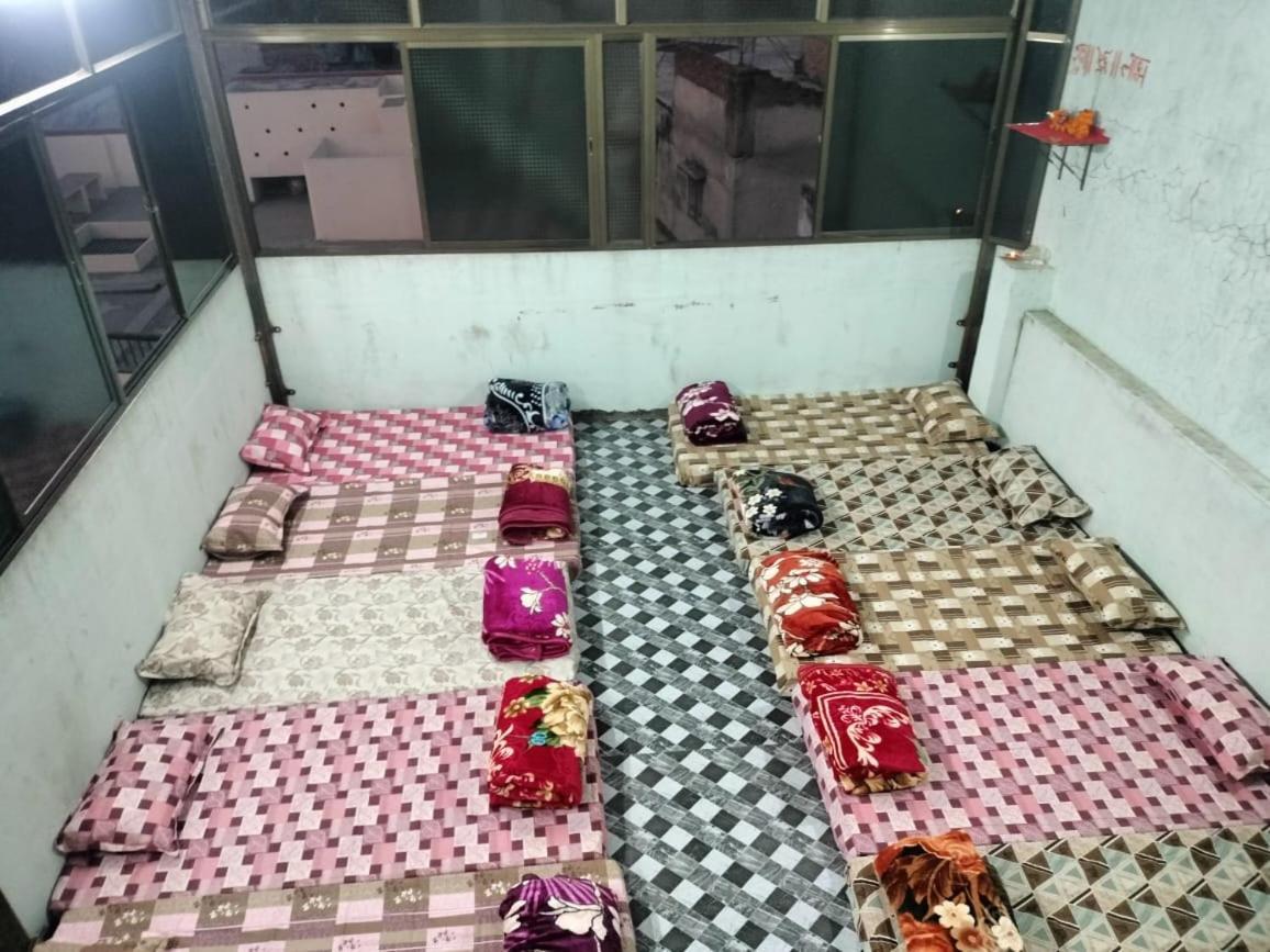Jyoti Dormitory Varanasi Exterior photo